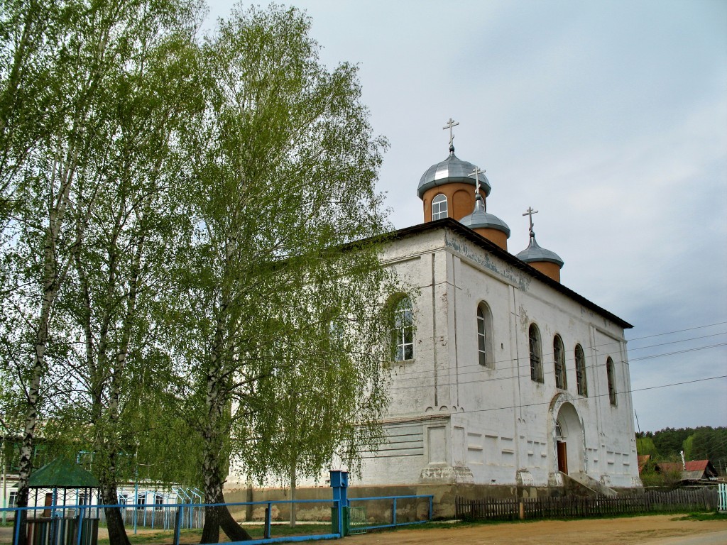 Погода большой вьяс пензенская область. Храм большой Вьяс. Село большой Вьяс Лунинский район. Пензенская область храм Владимирской иконы Божией матери. Большой Вьяс Пенза.