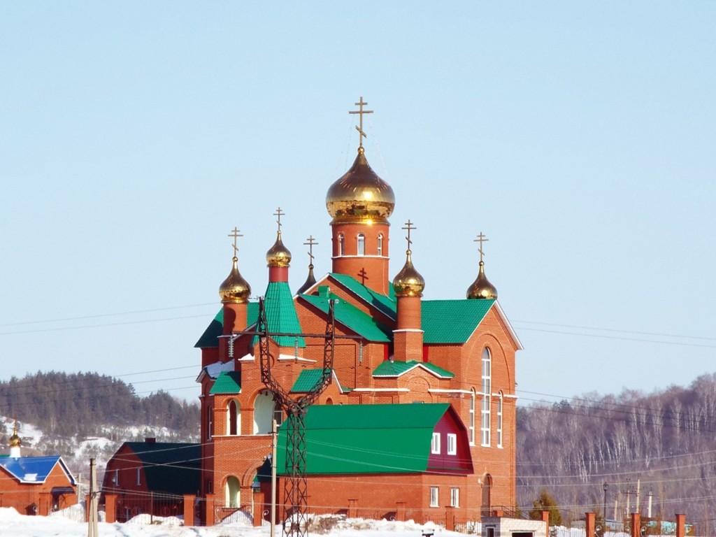 Почасовая погода в бавлы р татарстан. Храм Серафима Саровского Бавлы. Бавлинский район Татарстан. Церковь город Бавлы Татарстан. Серафимовская Церковь Бавлы.