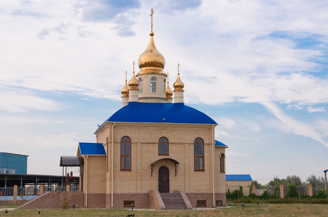 Погода в красногвардейском ставропольского края. Ставропольский край Красногвардейский район село Красногвардейское. Села Красногвардейского района Ставропольского края. Храм Успения Пресвятой Богородицы Красногвардейский раон. Церковь Красногвардейское Ставропольский край.