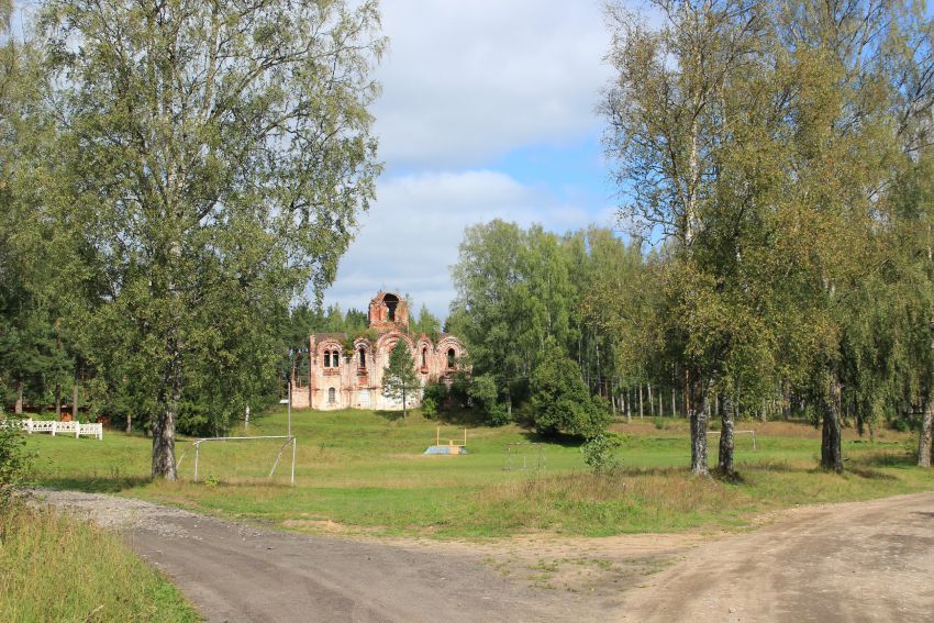 Церковь в Лыкошино Тверская область