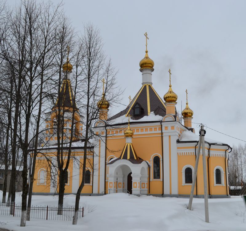 Жарковский тверская область. Храм Владимирской иконы Божией матери в Жарковском. Посёлок Жарковский Тверской. Жарковский Тверская Церковь. Тверская область поселок Жарковский.