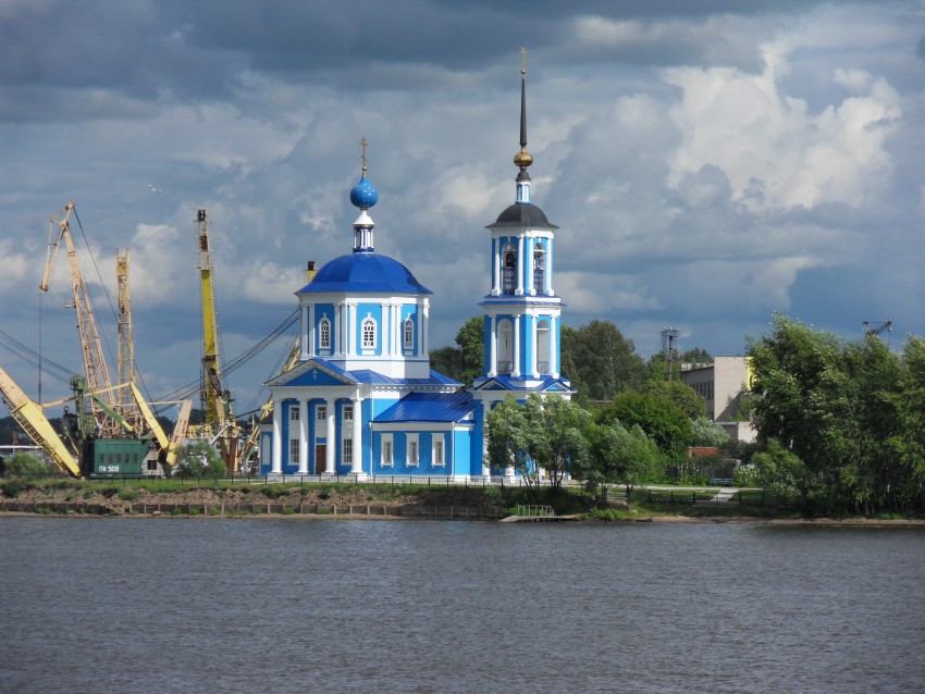 Г белый городок. Церковь Иерусалимской иконы Божией матери Кимры. Храм Иерусалимской иконы Божией матери белый городок. Белый городок Тверская область Церковь.