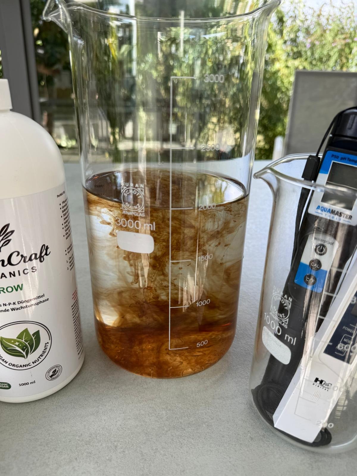 Pflanze auf der neuen BloomCraft Organics Linie im Testvergleich