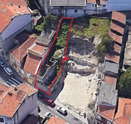 Moradia T3 para Venda em Paranhos