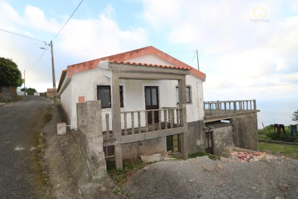 Moradia T3 para Venda em Cedros