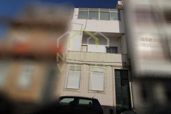 Prédio para Venda em Faro (Sé e São Pedro)