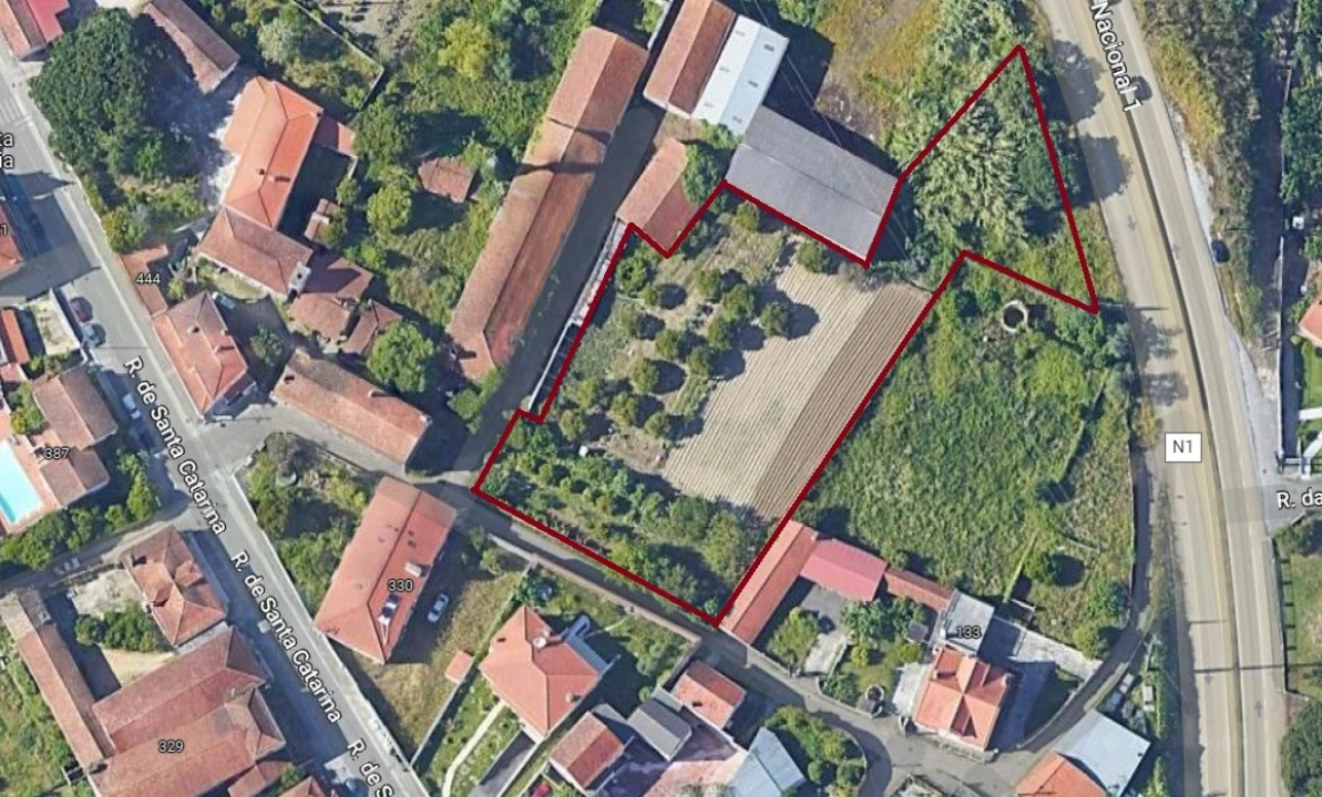 Terreno para Venda em Parceiros e Azoia