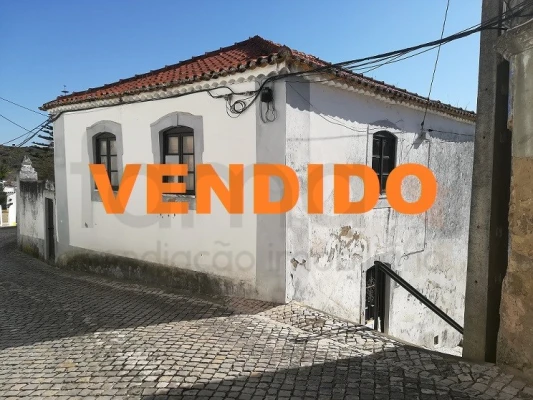 Moradia T6 para Venda em Alenquer (Santo Estêvão e Triana)