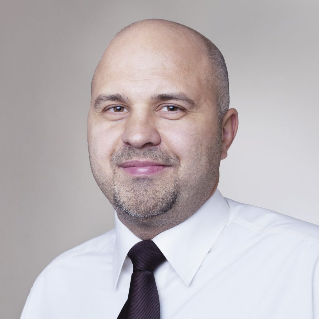 Emanuel-Ungureanu-1024x1024.jpg