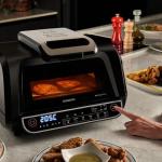 قلاية هوائية متعددة الوظائف من KENWOOD - سعة 8 لتر - استطاعة 1900 واط - شاشة رقمية مع 8 برامج و4 مستويات للشوي - GHF40.000BK