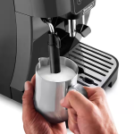 ماكينة قهوة Delonghi أوتوماتيكية - مع مطحنة بن - شاشة لمس رقمية - 15 بار - 1450W