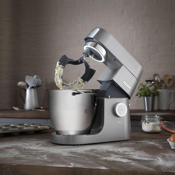 مجموعة مطبخ وعجانة متعددة الاستخدام من KENWOOD - مصنوعة من ال Titanium - حجم XL - وعاء معدني سعة 6.7 لتر - استطاعة 1700 واط – إضاءة ليد - KVL8430S