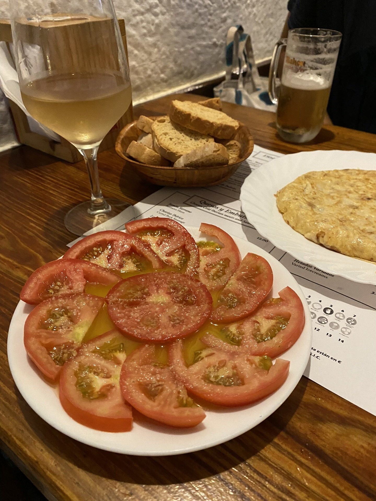 Tasca de en frente