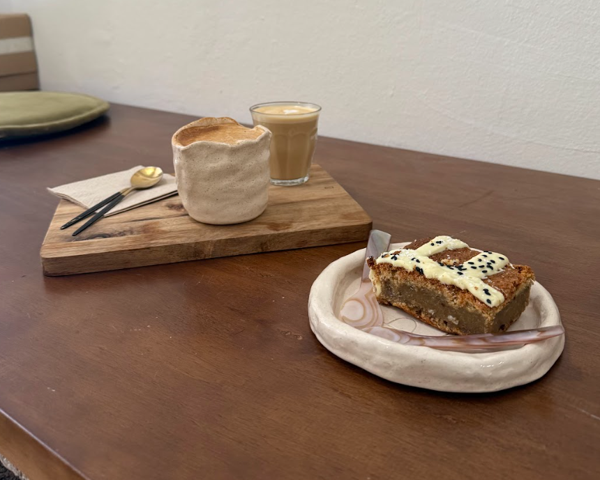 La Neverita Coffee - Yoga & Barre