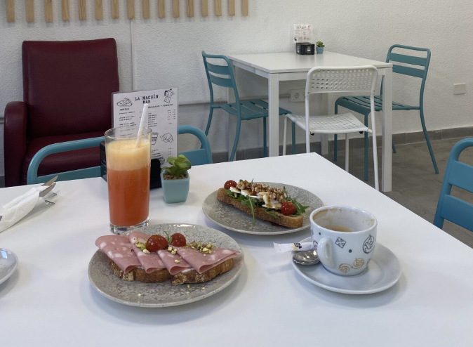 La Machin Bar