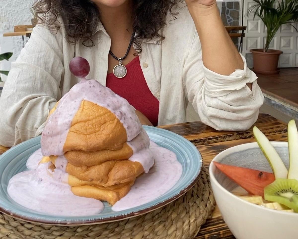 Simple coffee brunch