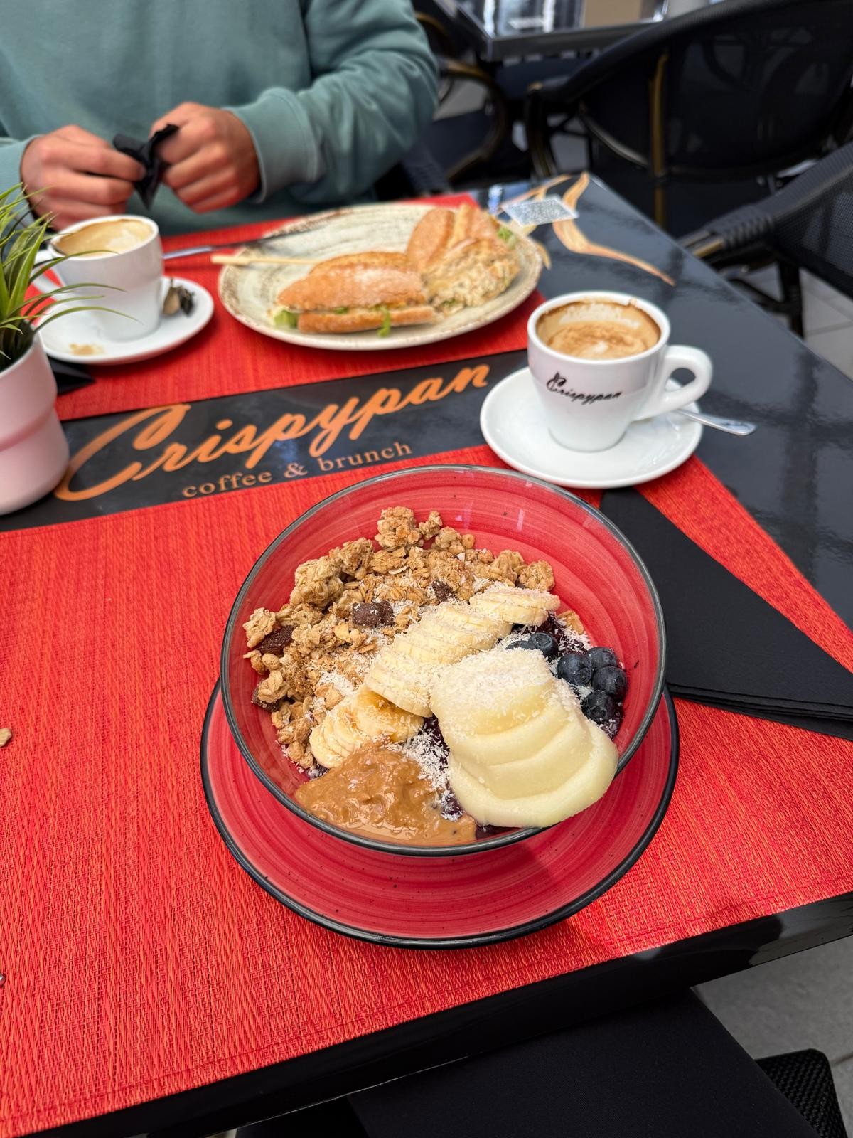 Crispypan Coffee & Brunch El Porís