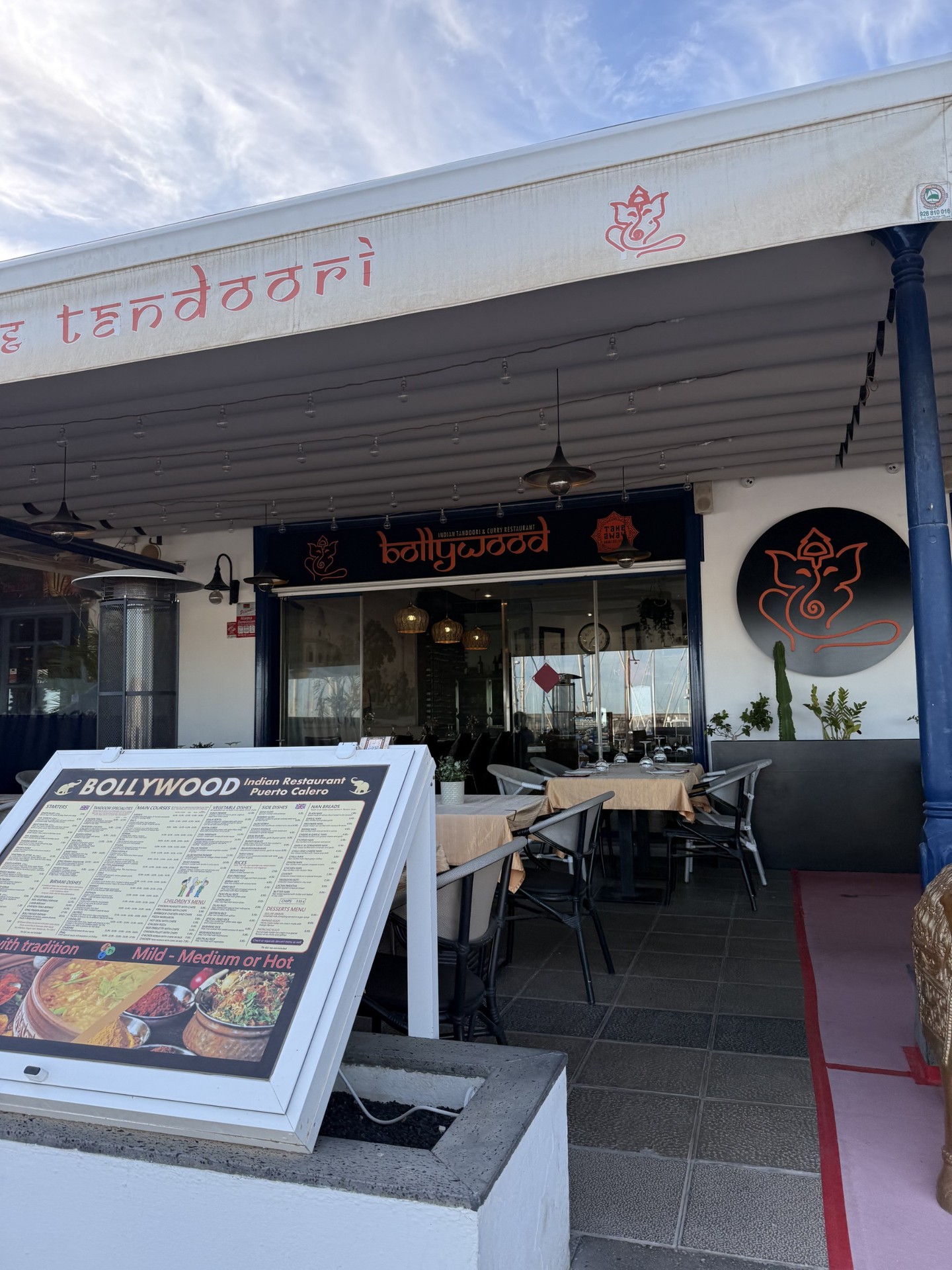 Bollywood Indian Restaurant