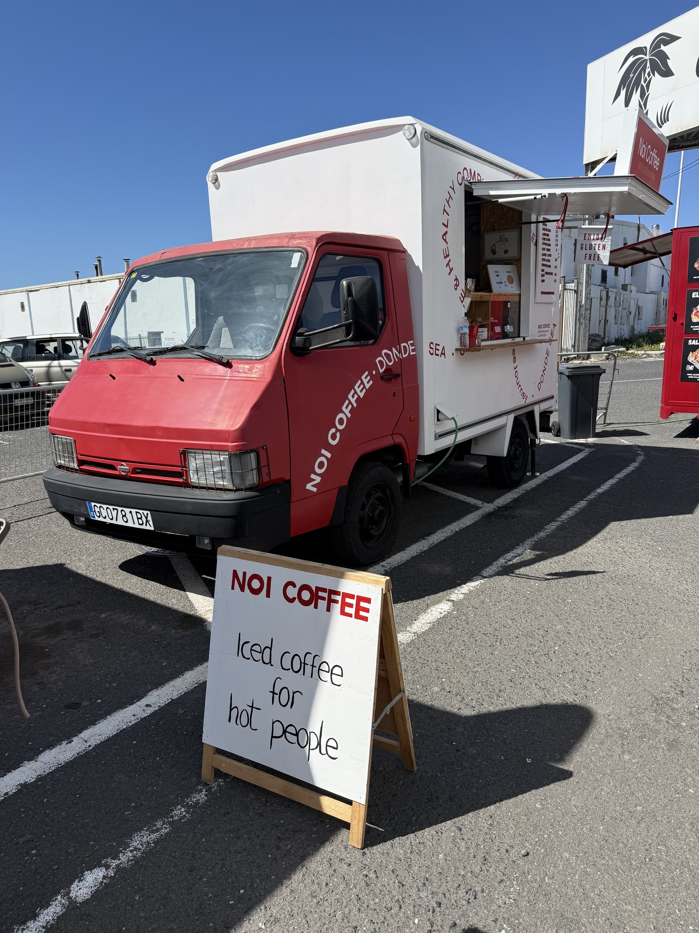 Noi Coffee - truck
