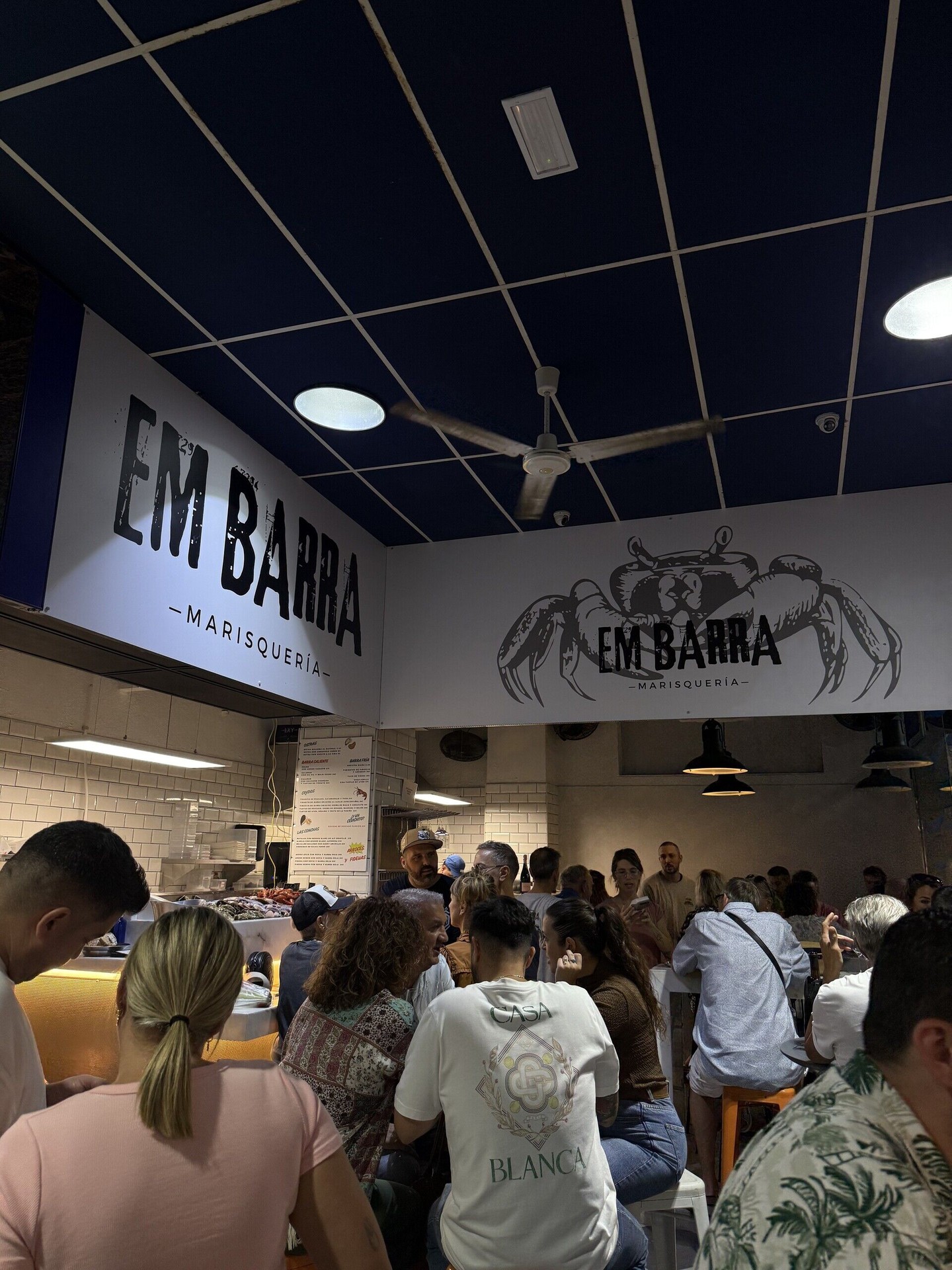 EM BARRA