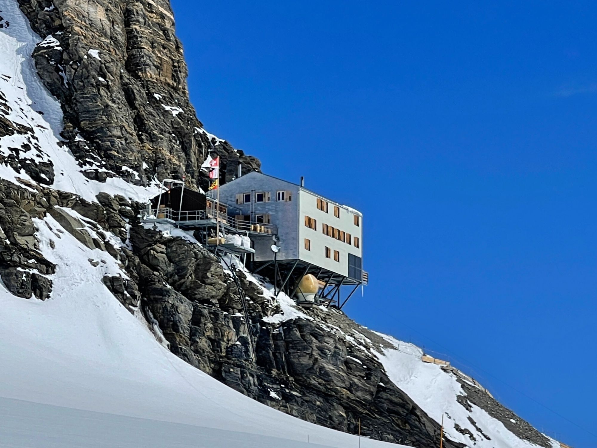 Mönchsjochhütte