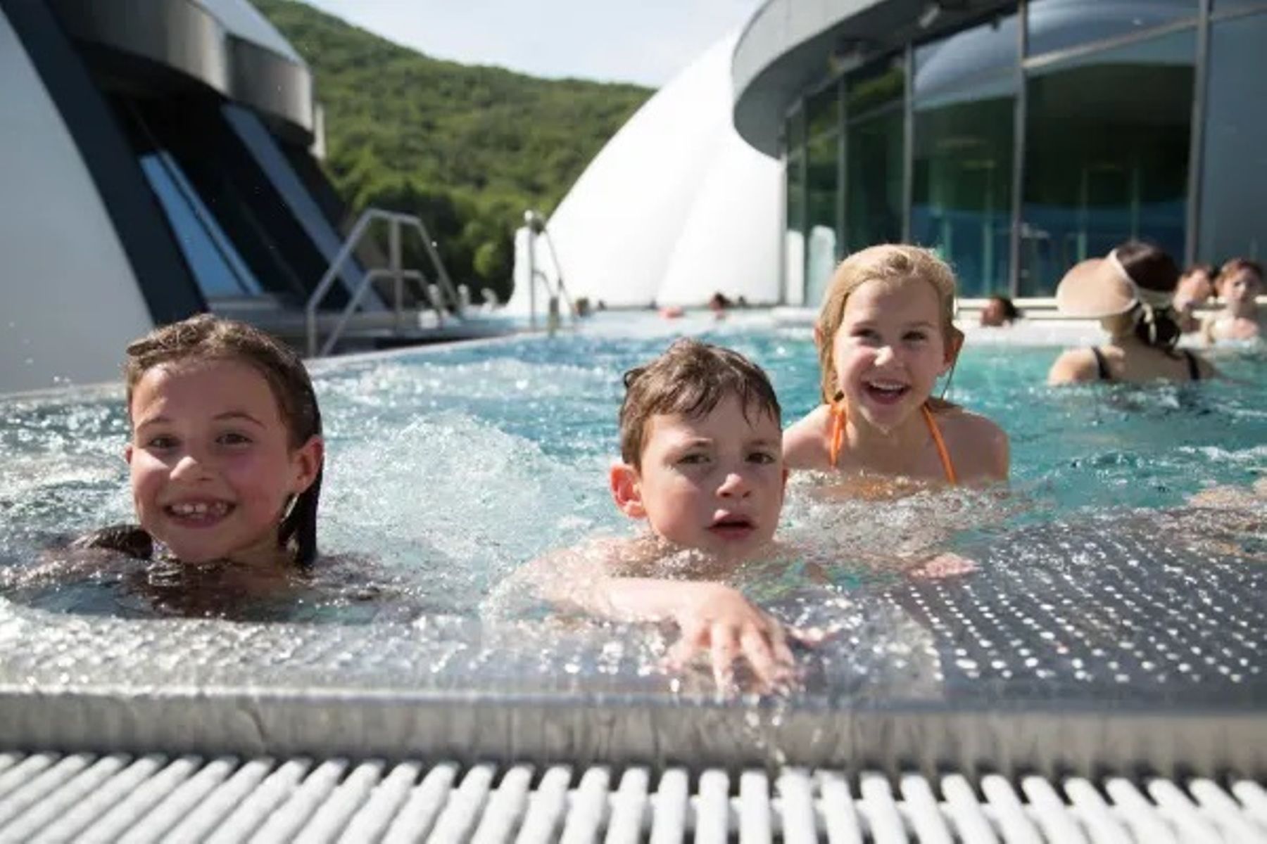 Splash and Spa Aussenbecken