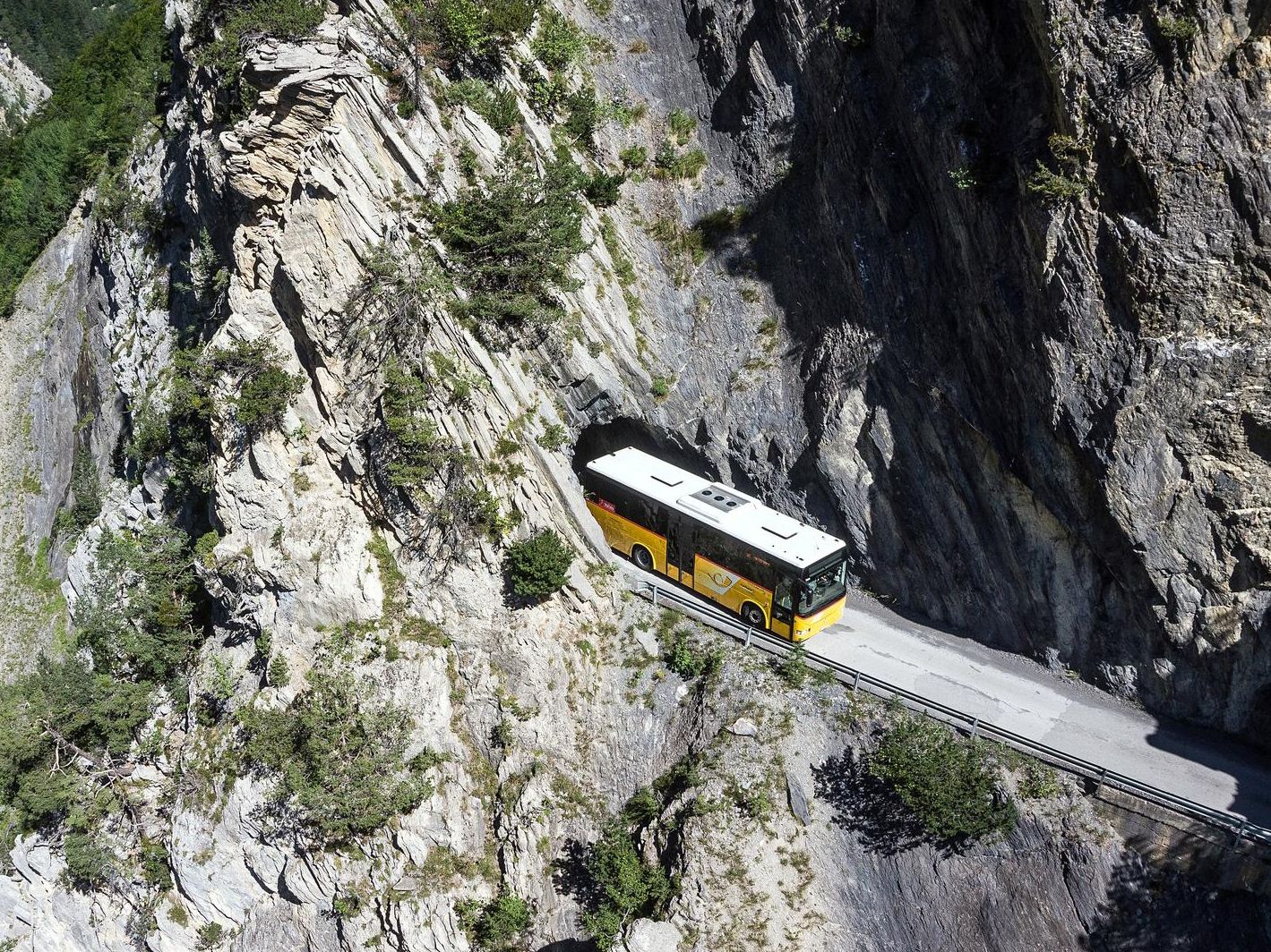 Postauto Derborence