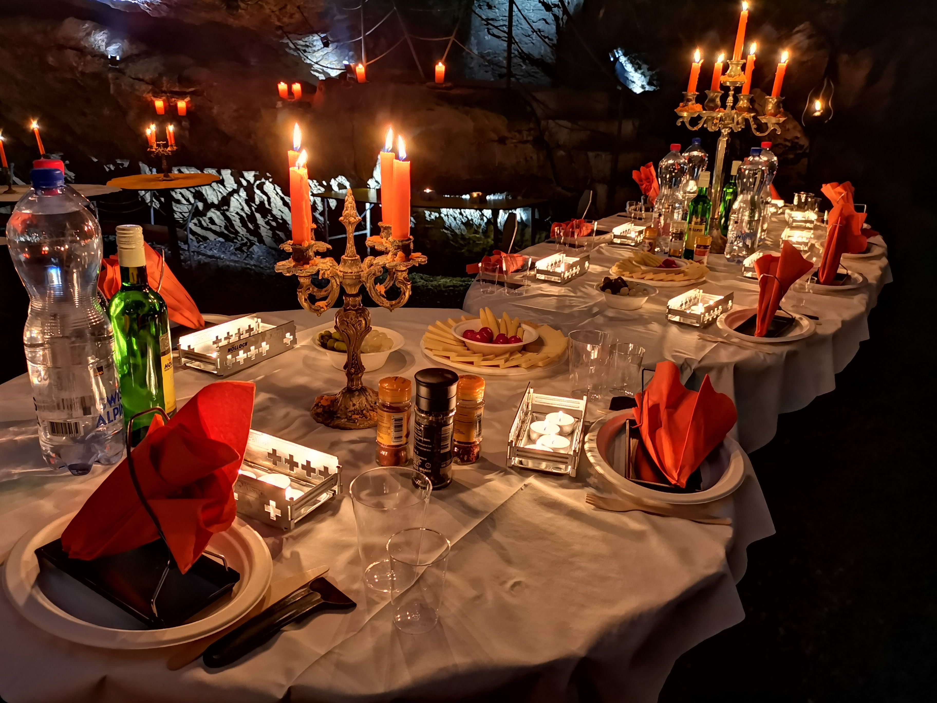 Raclette Höhle Hölloch