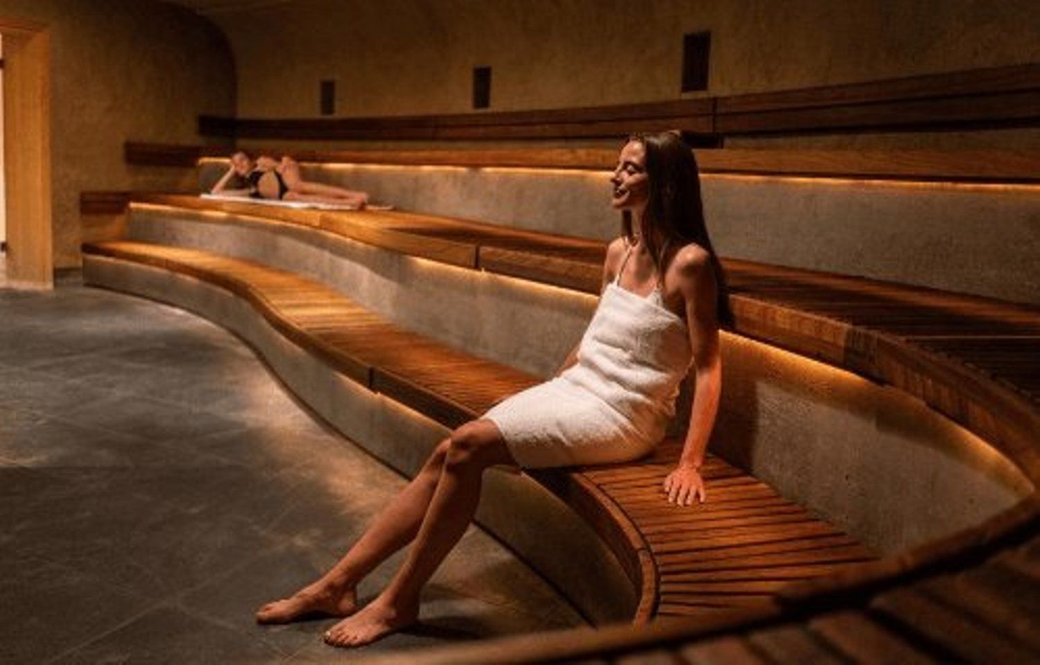 Splash and Spa Sauna