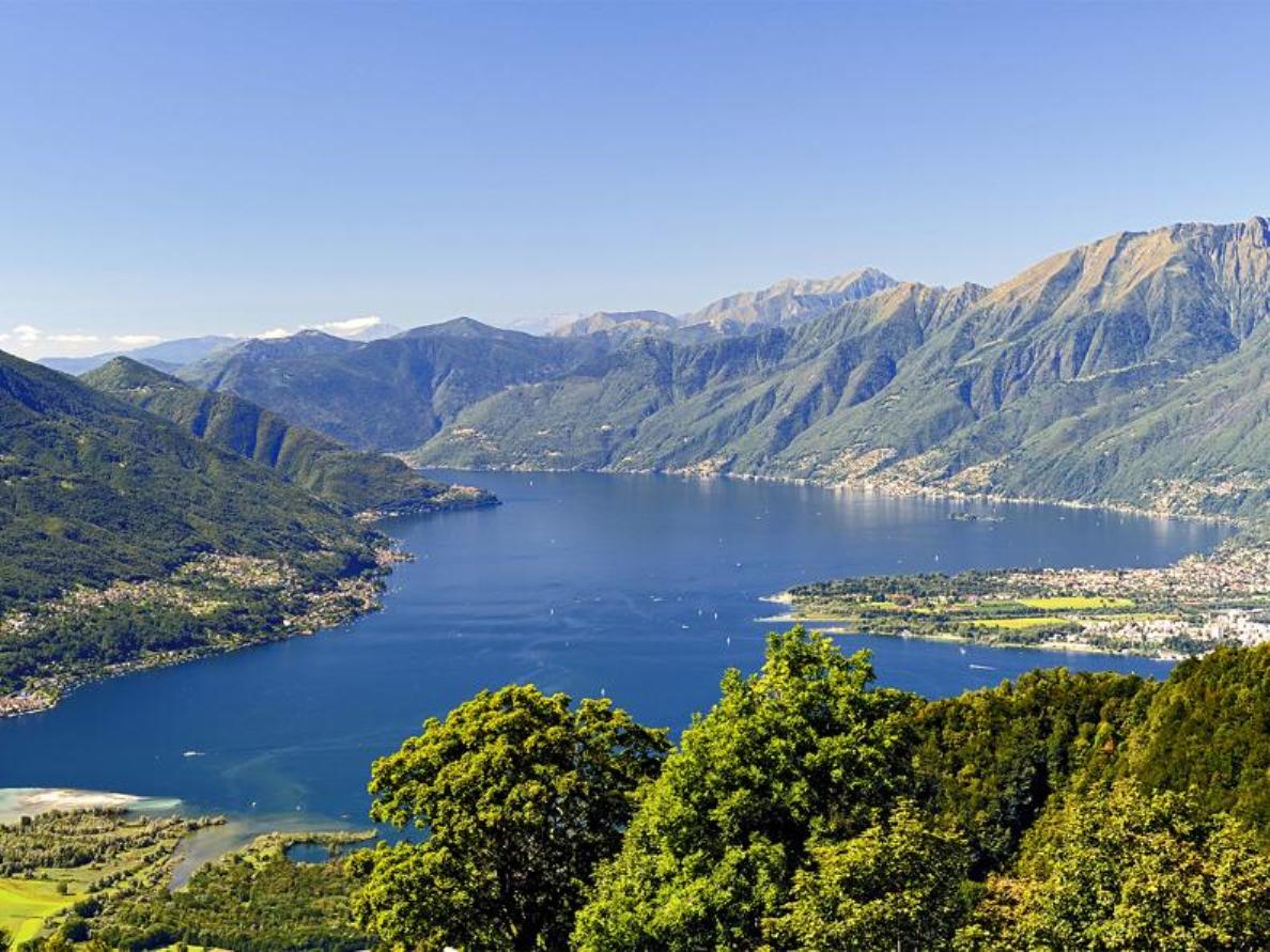 Tessin Lago Maggiore Panorama - Zur Verfügung gestellt von: www.ticino.ch