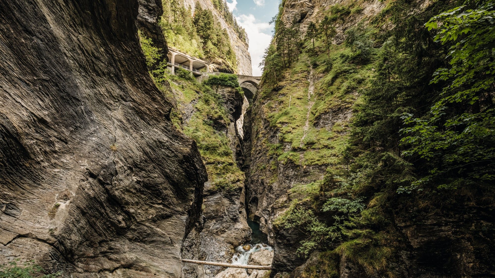 Canyoning Viamala