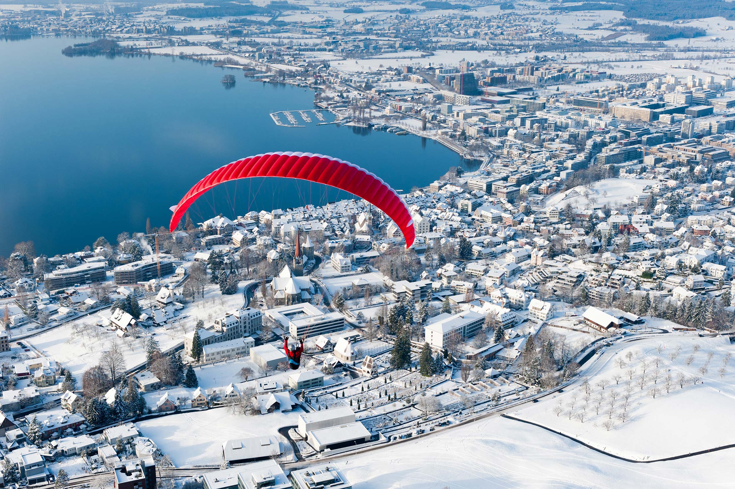 Gleitschirmfliegen Schweiz Zug Winter Panorama