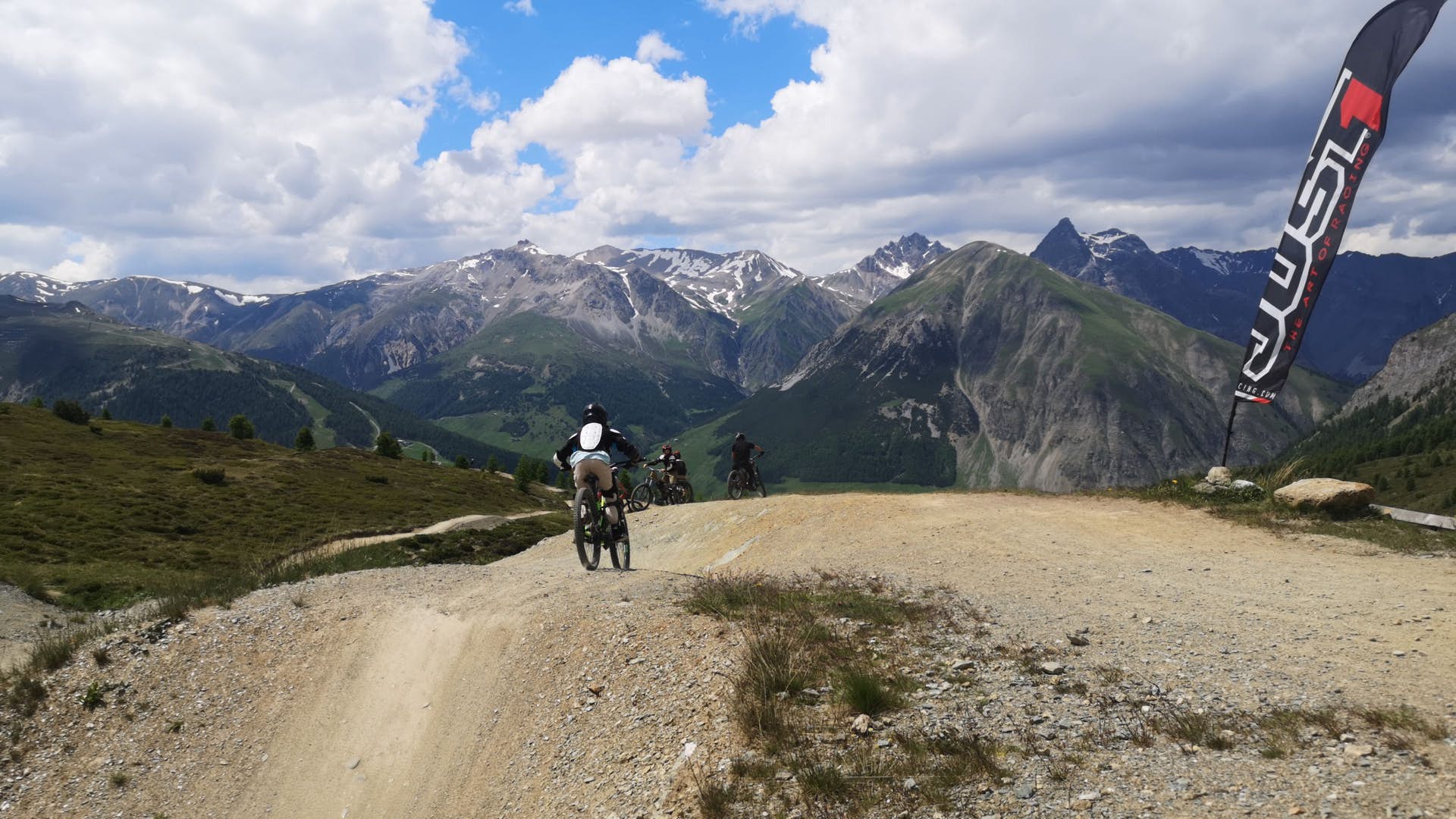 St. Moritz Mountainbike Tour