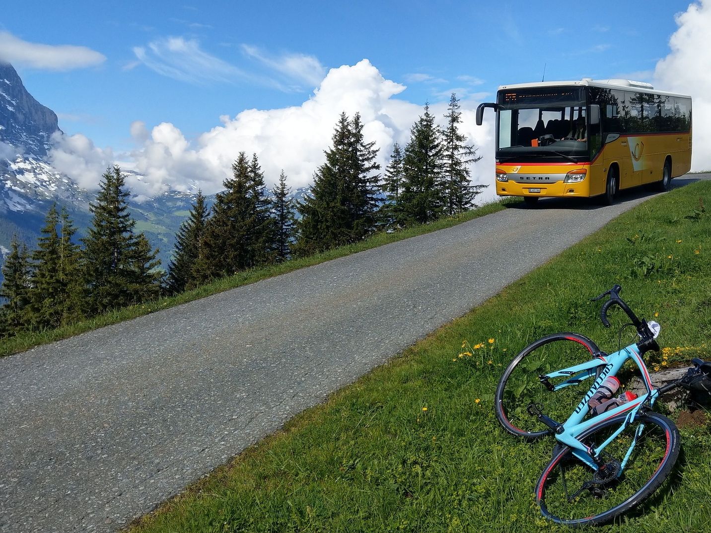 Postauto