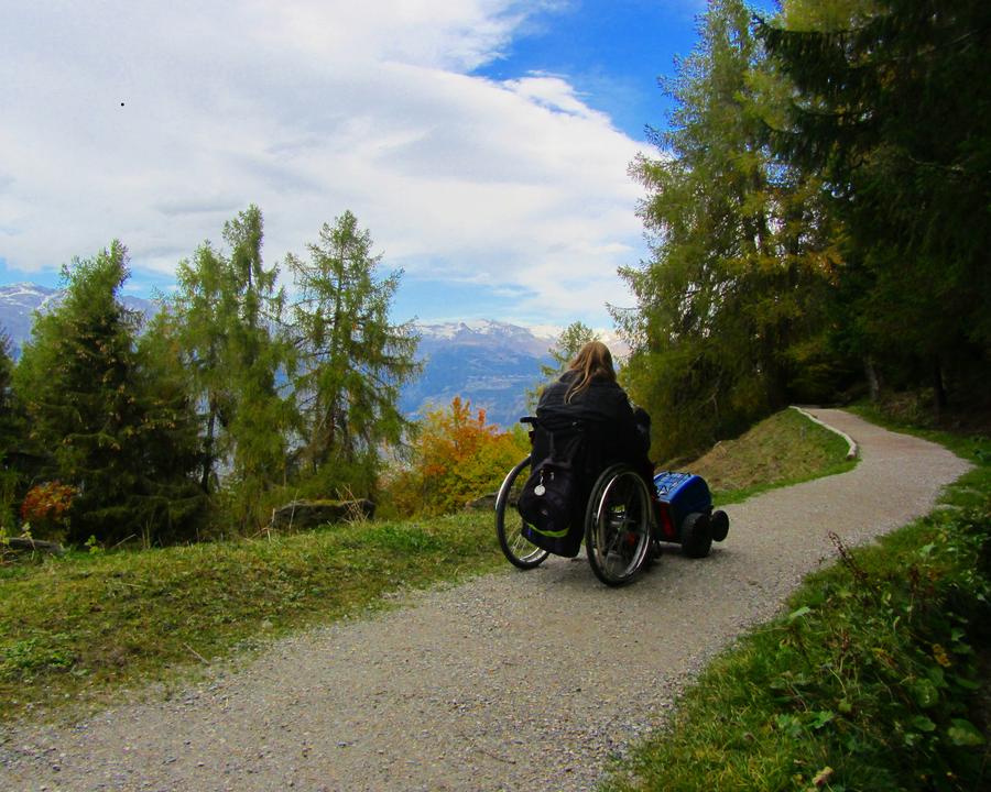 Rollstuhl Bisse de Vex Rückweg Talsicht