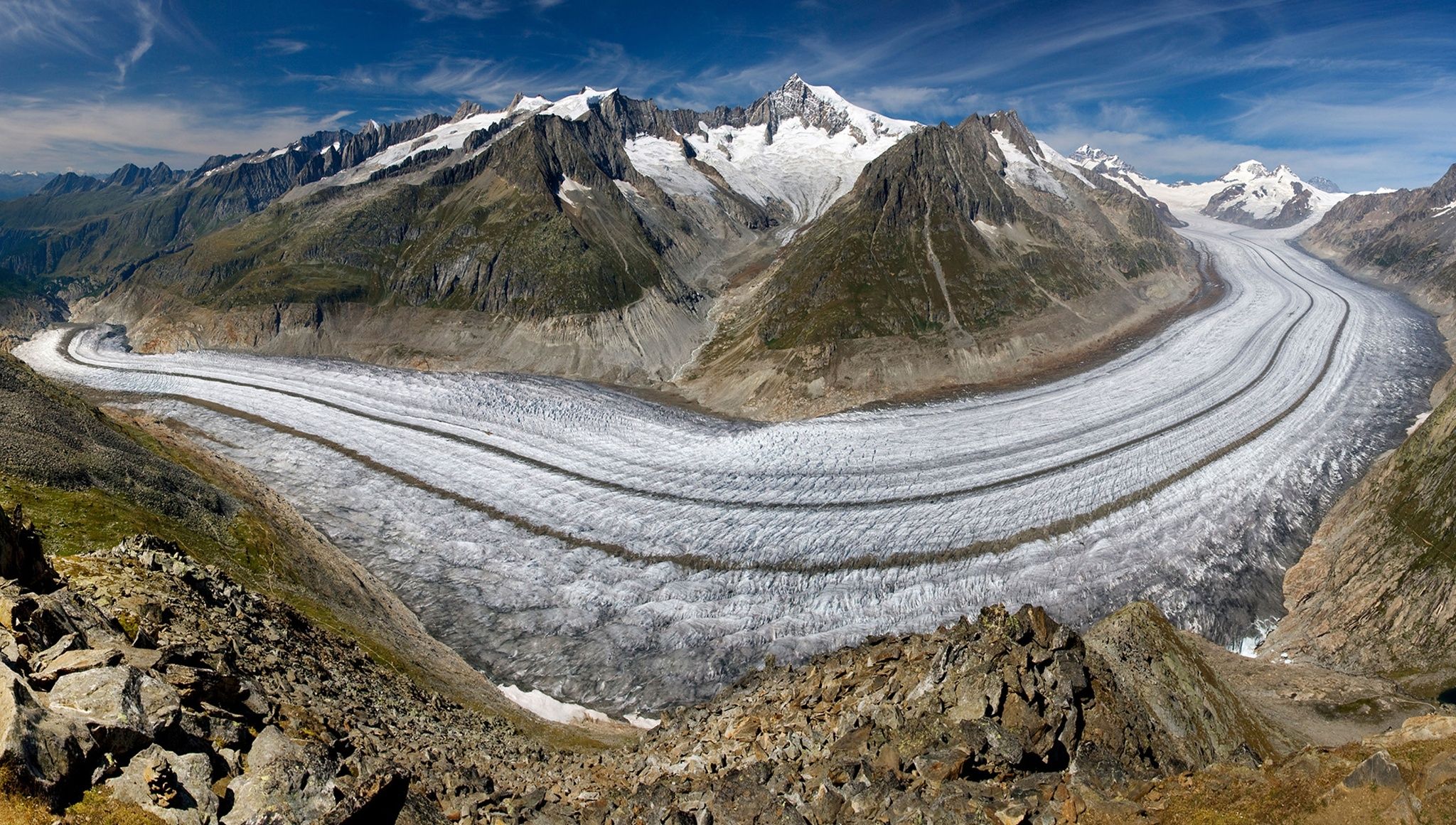 Aletsch Arena Eggishorn via Maerjelensee zur Fiescheralp