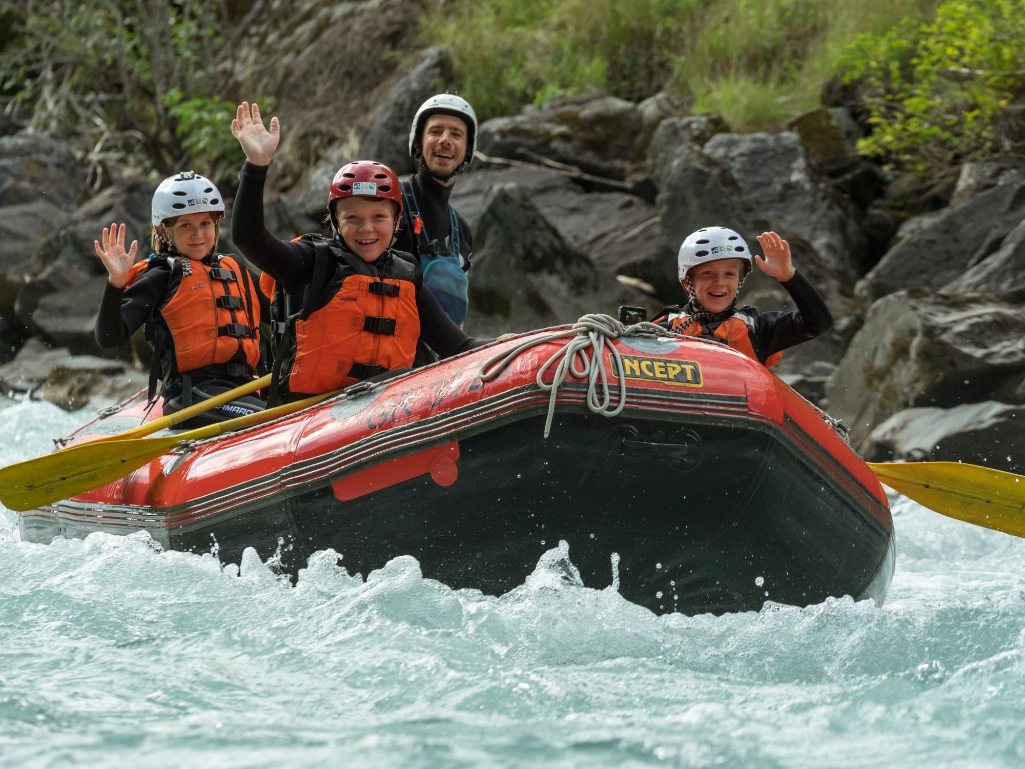 Familie Ausflug Schweiz Familien Rafting Engadin