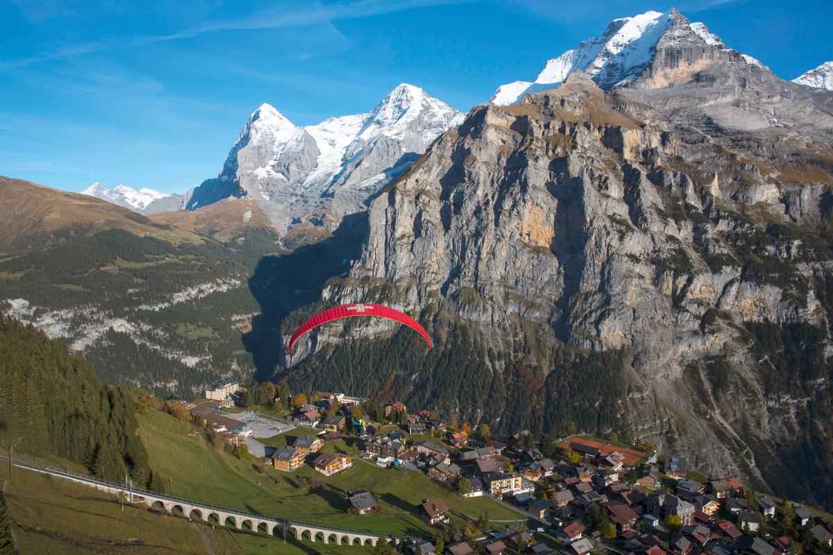Schilthorn Gleitschirmfliegen Mürren