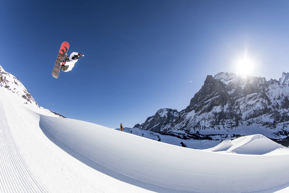 Grindelwald First Michael Schaerer Rider Pipe Snowfun Snowboard