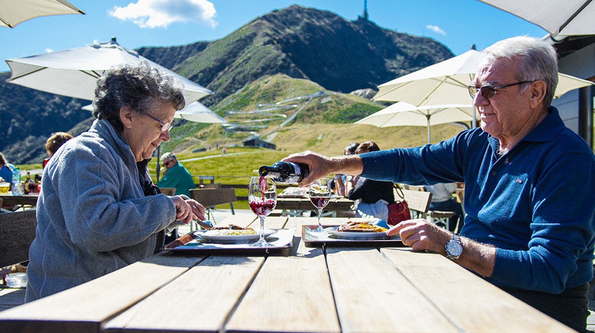 Monte Tamaro Alpe Foppa Restaurant