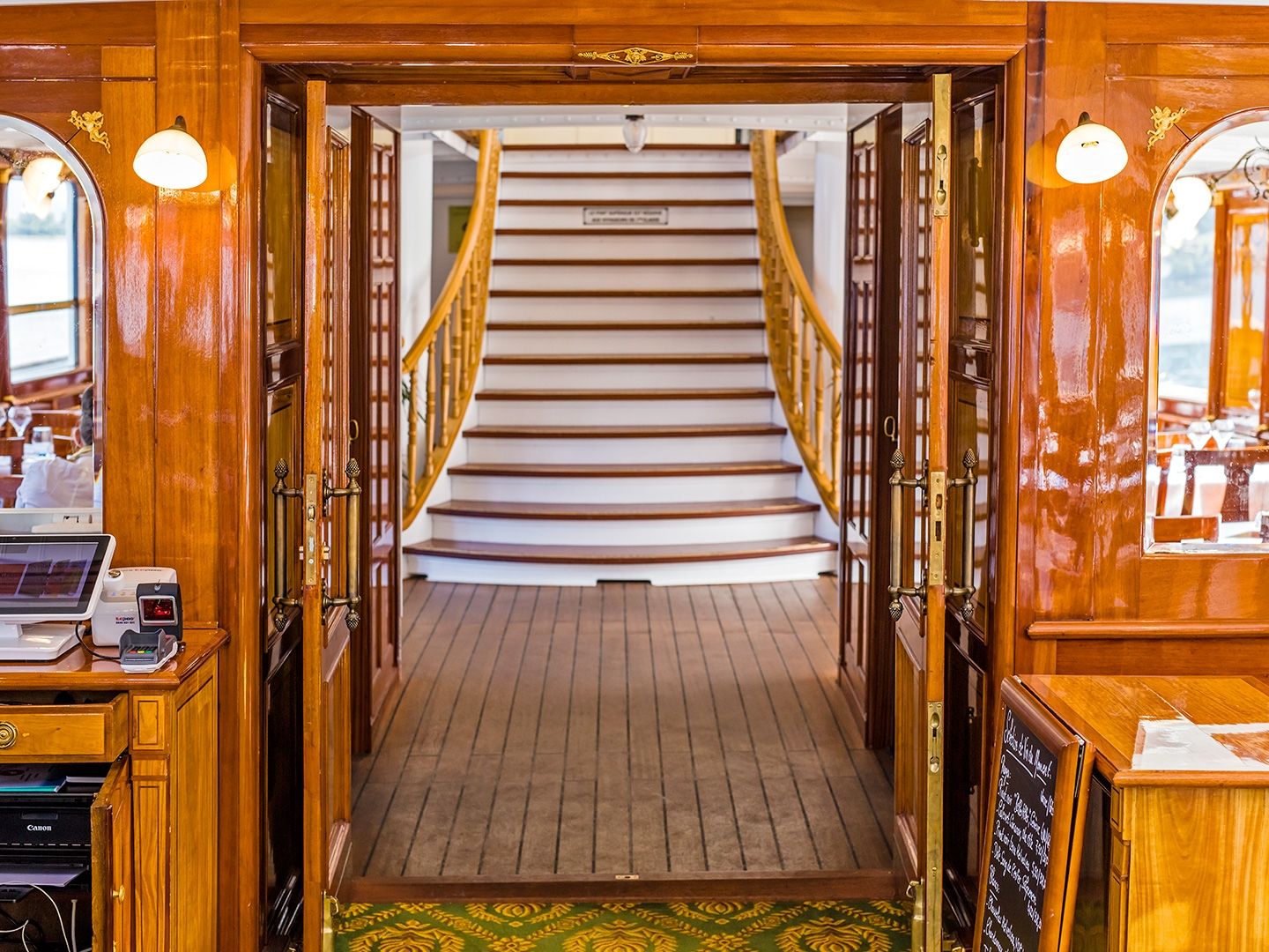 Schiff Genfersee Salon Interior Vernet
