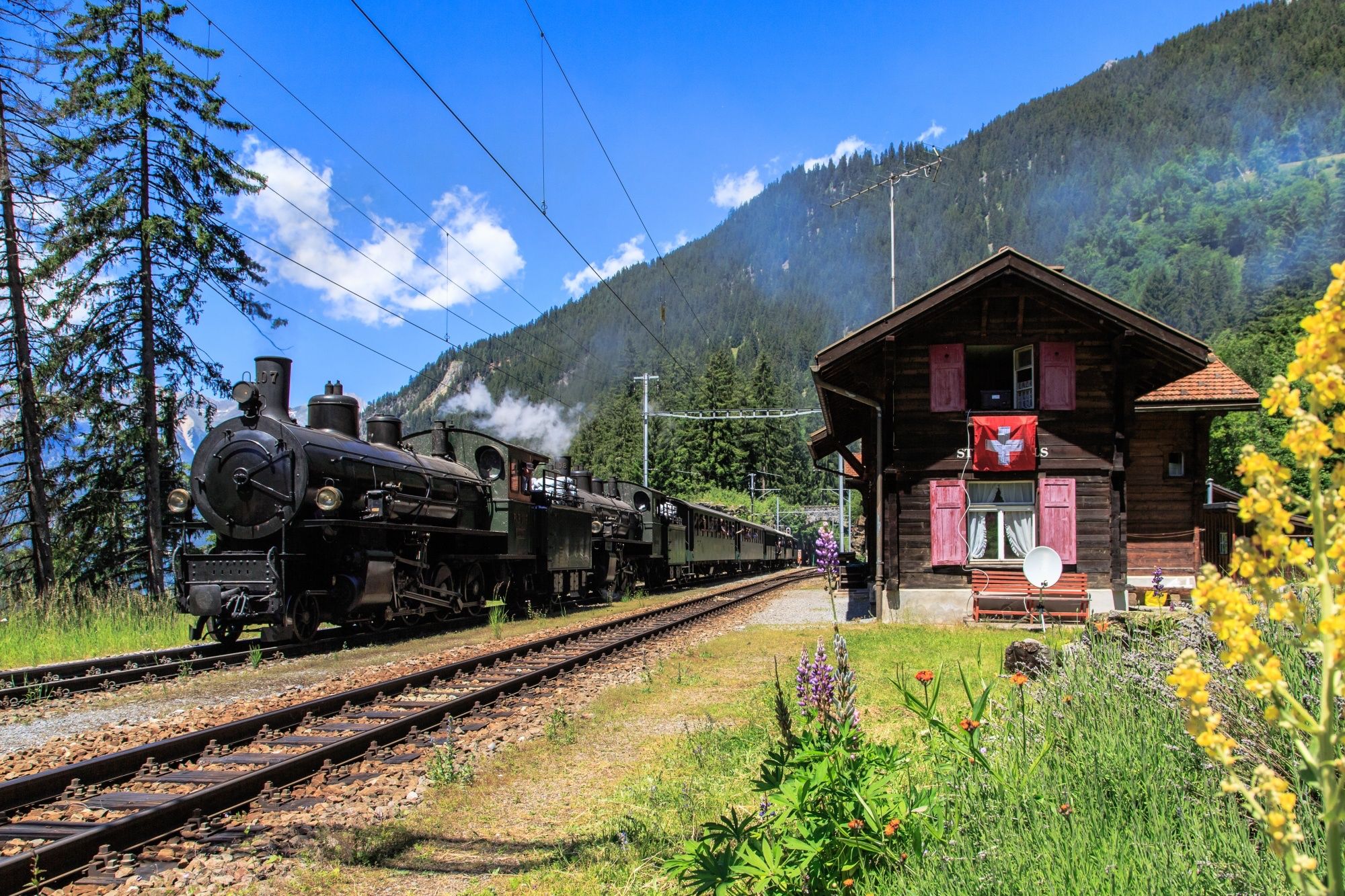 Rhätische Bahn Dampfzug im Engadin