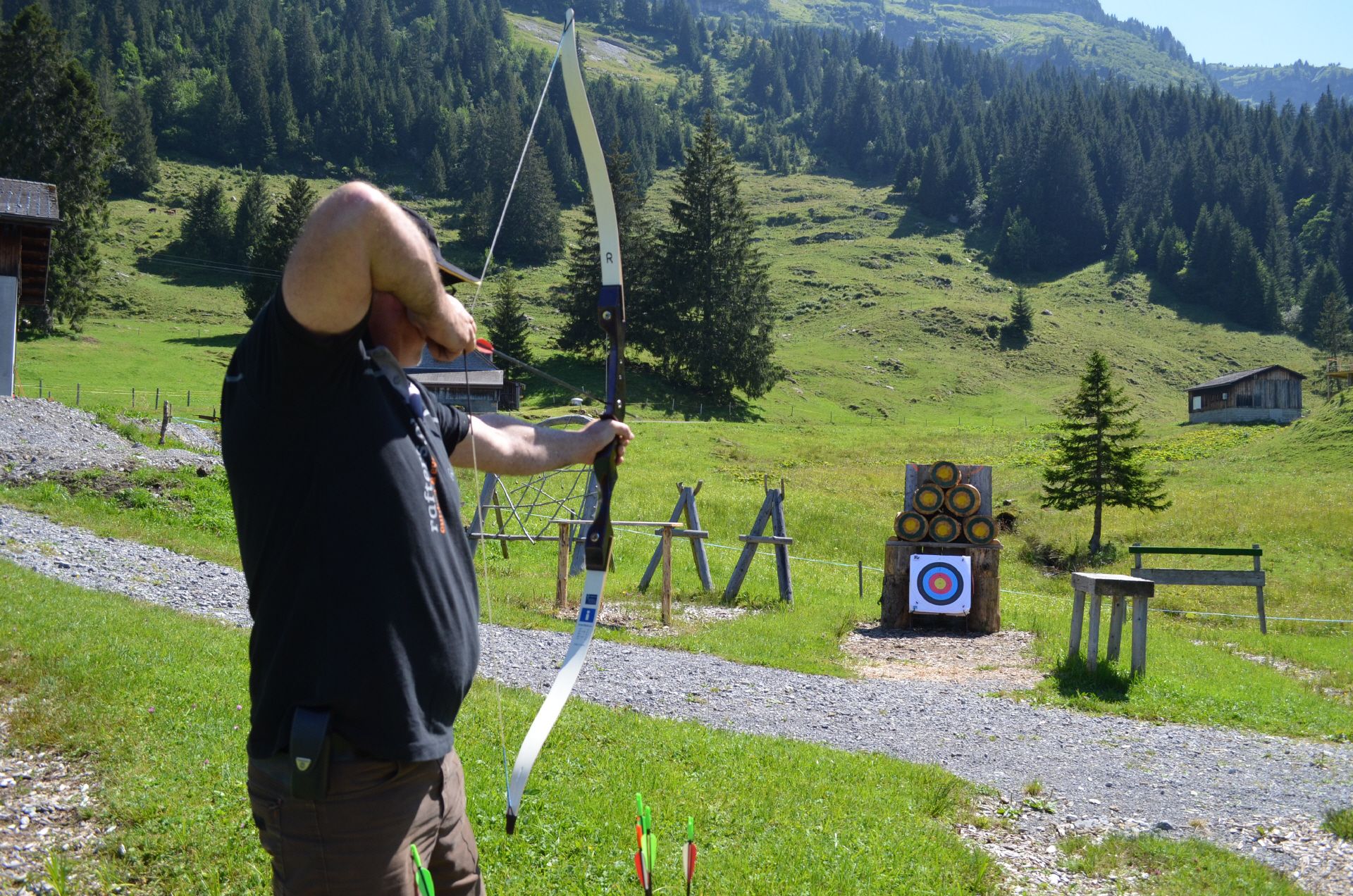 Jeu tir à l'arc et flèches en bois • Nature & Découvertes Suisse