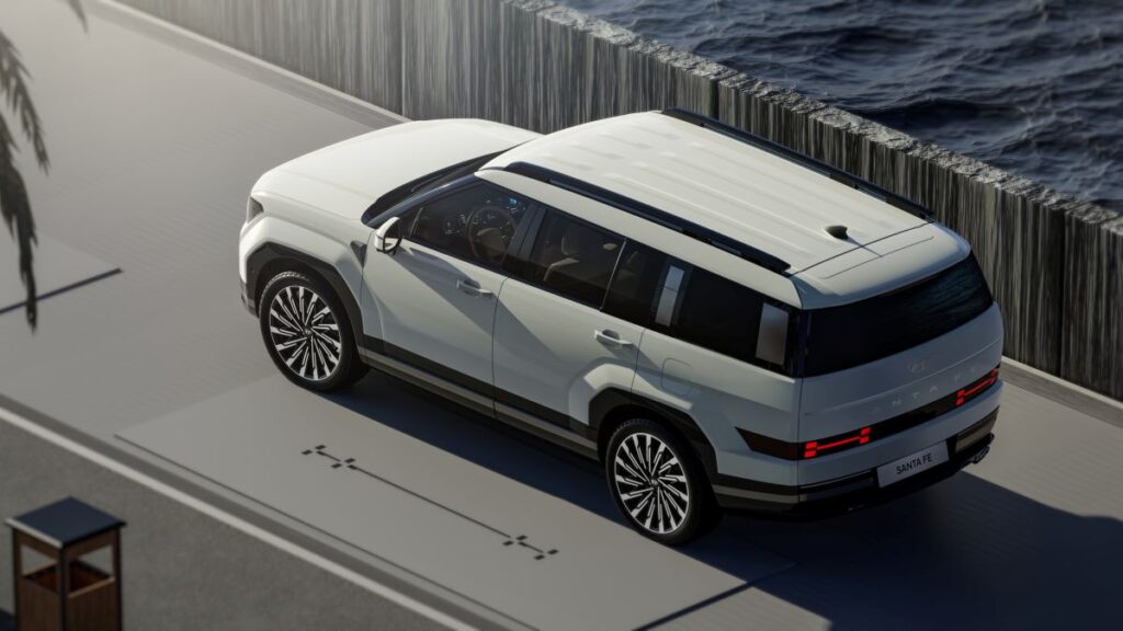 Hyundai Santa Fe bakifrån