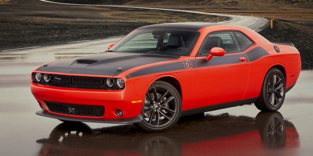 Dodge Challenger bilar