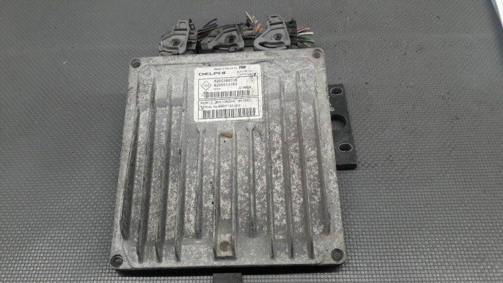 8200399038 Sterownik silnika Renault Scenic II 1,5