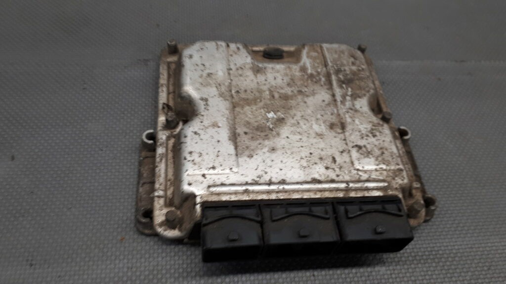 0281001997 komputer RENAULT LAGUNA I 1.9 DCI