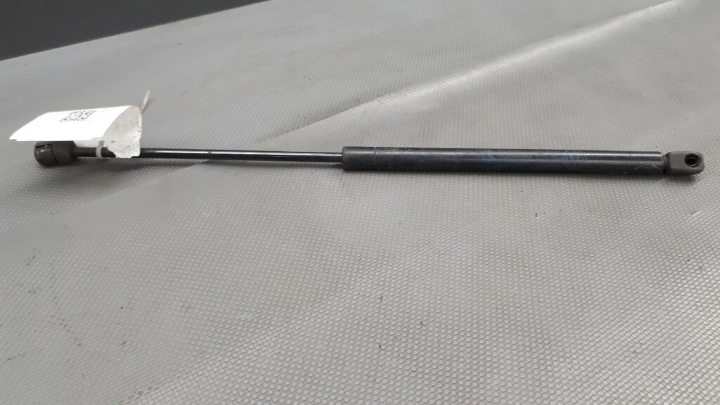 1H6827550A siłownik klapy VW GOLF III