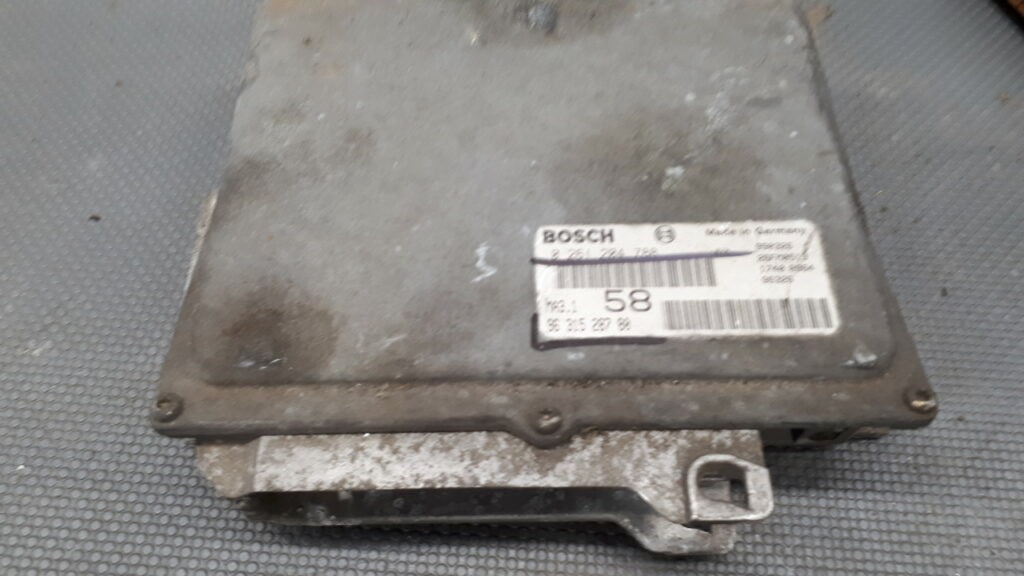 0261204788 sterownik silnika Citroen Saxo 1.1