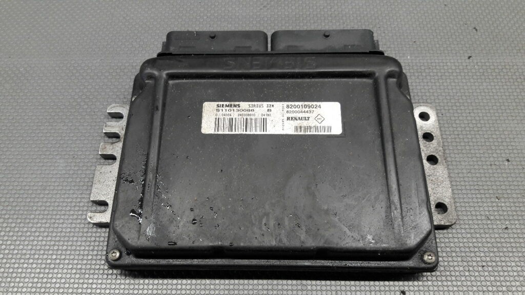 S110130088 Sterownik silnika Renault Kangoo 1,4